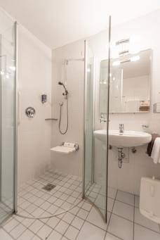 Hotel Innerhofer – Bagno appartamento 402