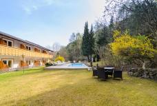 Hotel Latscherhof - Piscina all'aperto