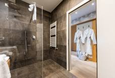Hotel Gnaid - Badezimmer 204