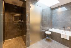 Hotel Gnaid - Badezimmer 303