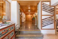 Hotel Paraccia - Gradini per la reception