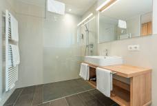 Alphotel Stocker - Bad Zimmer 227