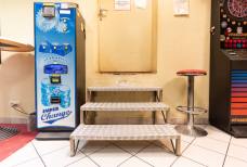 Scale di accesso alla sala giochi