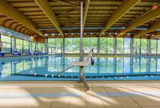 Hallenbad Meranarena - Schwimmbadlifter