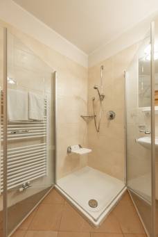 Hotel Alpenrose - Bagno camera 105