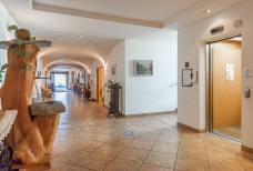 Wirtshaushotel Alpenrose - Aufzug