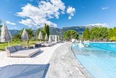 Weinegg - Piscina e giardino