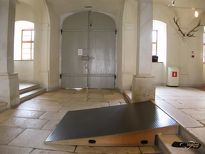 Castel Wolfsthurn - Museo provinciale della caccia e della pesca - Rampa