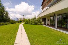 Falkensteiner Hotel Meran 2000 - Garten & Liegewiese