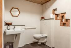 Barrierefreie Toilette