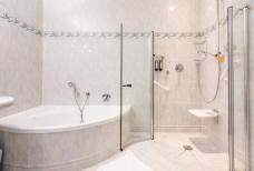 Badezimmer 107