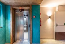 Andreus Golfhotel - Fahrstuhl Fitness Tower