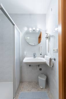 Bagno stanza 24