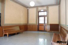 Bahnhof Mühlbach: Warteraum