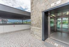 Bahnhof Bruneck - Fahrstuhl Gleis 1