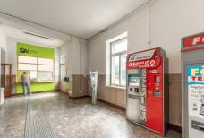 Stazione di Brunico - Biglietteria e sala d'attesa