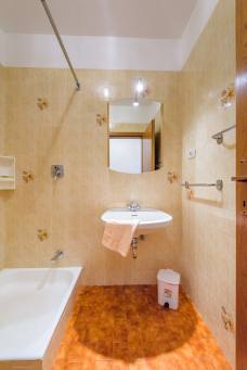 Residence Lenzenau - Bagno appartamento n. 9