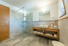 Sterzinger Moos - Zimmer 220 - Badezimmer