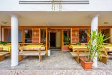 Hotel Schwarzenbach - Terrazza e parco giochi