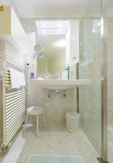 Hotel Schwarzenbach - Bagno camera