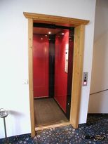 Schwarz Adler Turmhotel - Ascensori