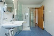 Hotel Sonja - ZBad vom Zimmer 209