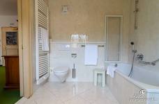 Hotel Gasser: Bagno camera 650