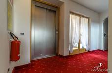 Hotel Lech da Sompunt: Ascensori