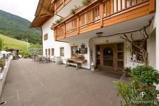 Hotel Torgglerhof - Percorso ingresso Hotel