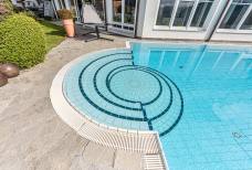 Hotel Schönblick - Piscina e giardino