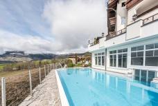 Hotel Schönblick - Piscina e giardino