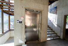 Bunker-Mooseum - Ascensore