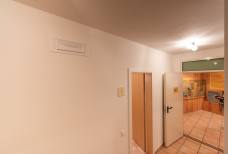 WC (Damen)