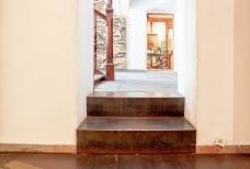 Gradini di accesso alla sala 