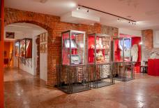 Ausstellung in der historischen Villa Wachtler