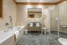 Hotel Grüner Baum - Bagno camera 711