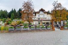 Restaurant „Lacus“: Terrasse „Rast am See“