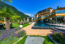Alpiana Resort - Liegewiese