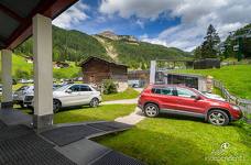 Cabinovia Col Raiser - Rampa davanti all'ingresso principale