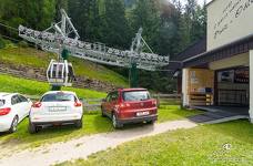 Kabinenbahn Col Raiser - Zugangsweg vom Hauptparkplatz