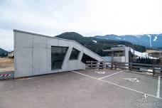 Bahnhof Percha - Zugangsweg vom oberen Parkplatz