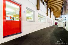 Iceforum Latsch - Stufe vom Umkleidebereich zum Eislaufplatz