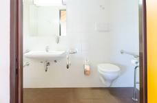 Stadio del ghiaccio Pranives: WC accessibile