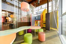 McDonalds Bolzano: Sala ristorante per bambini