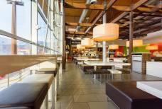McDonalds Bozen: Restaurant und Speisesaal 