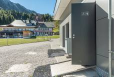Speikboden - Sand in Taufers: Barrierefreie Toilette mit Wickeltisch
