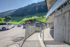 Cabinovia Klausberg Express: Rampa - WC  