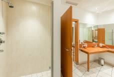 Hotel Lodenwirt - Spogliatoio e WC wellness