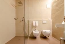 Badezimmer 5