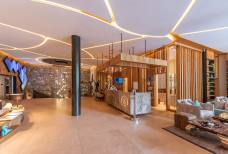 Golf Lodge - Reception & Lounge